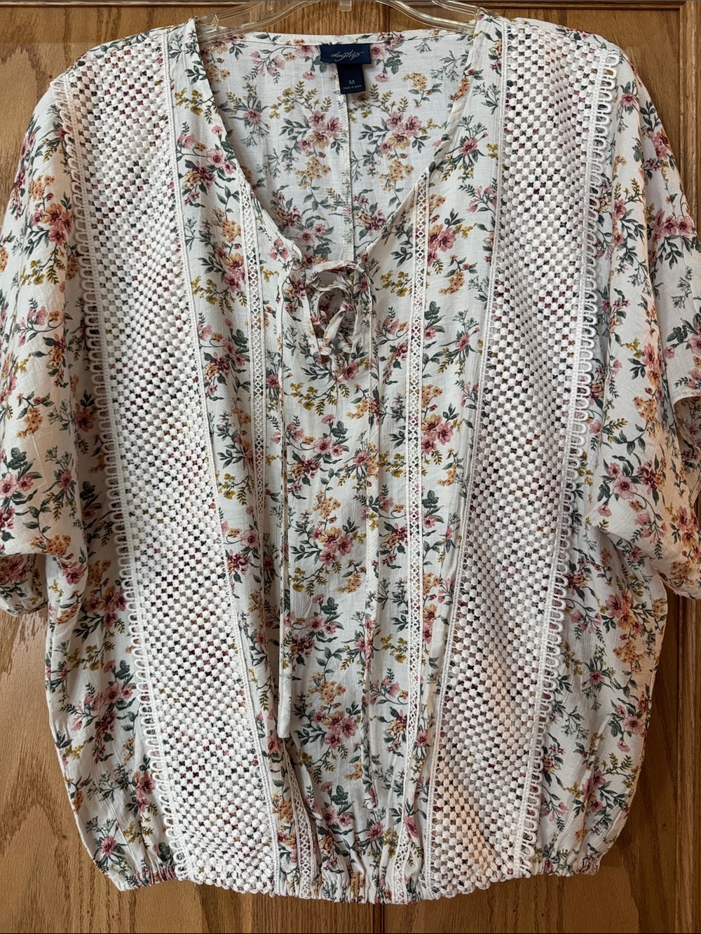 DAY TRIP Cream Floral Lace-Panel Peasant Blouse